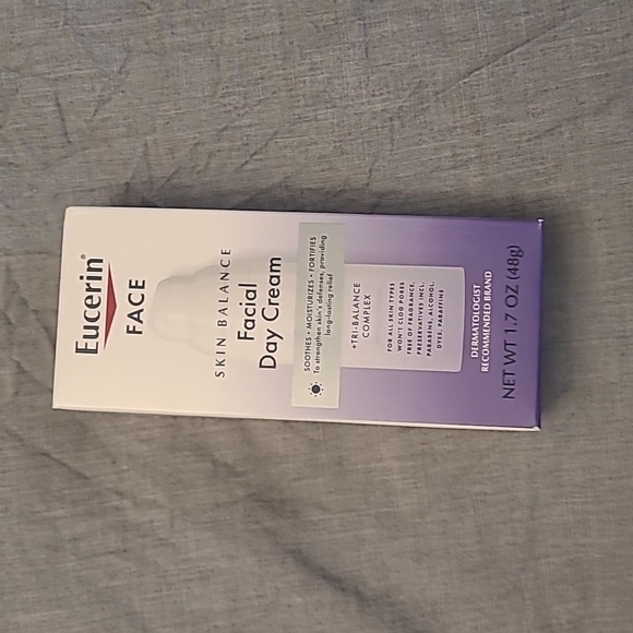 EUCERIN SKIN BALANCE FACIAL DAY CREAM - Picture 1 of 1